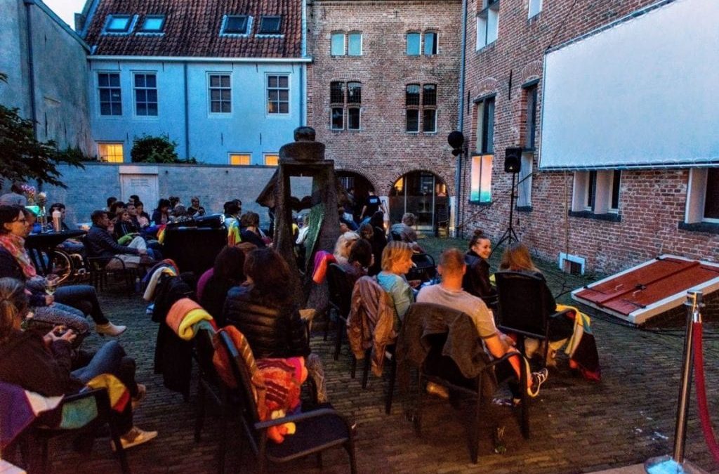 Filmtheater Fraterhuis and Medialoc Collaborate for City Outdoor Screenings
